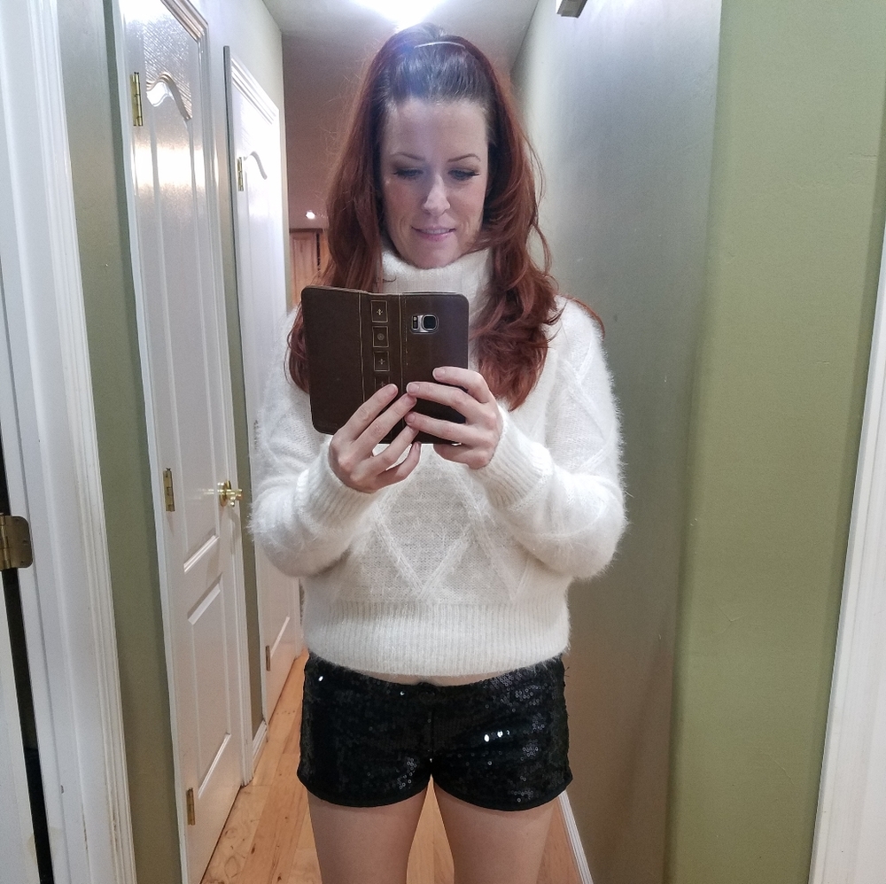 Meet your Posher, Elysha